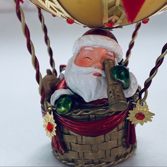 Hallmark 2016 Festive Flyer Ornament NWT - Picture 3 of 13